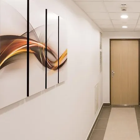 Corvin Hotel 3*